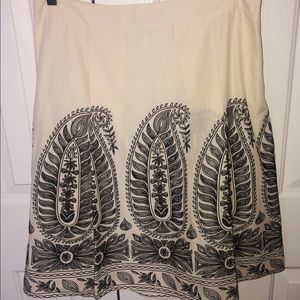 GUC Ann Taylor Cream&brown embroidered skirt